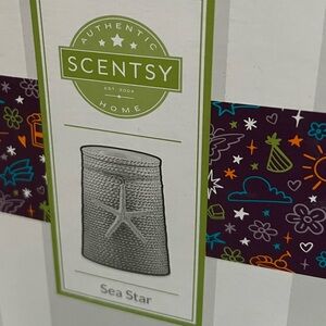 BRAND NEW🐚SeaStar Scentsy Warmer